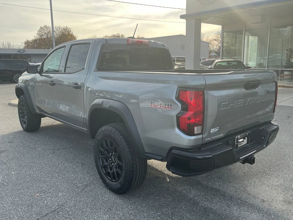 2026 Chevrolet Colorado Trail Boss photo 3