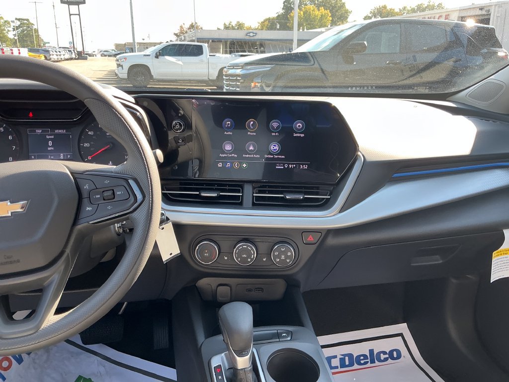 2026 Chevrolet Trax LS - Photo 15