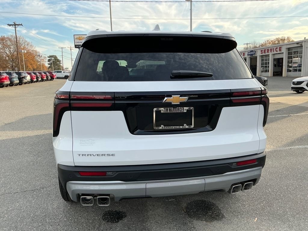 New 2026 Chevrolet Traverse LT SUV