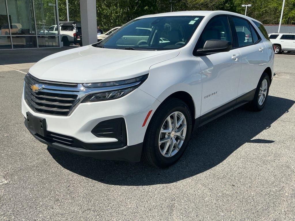 2024 Chevrolet Equinox LS