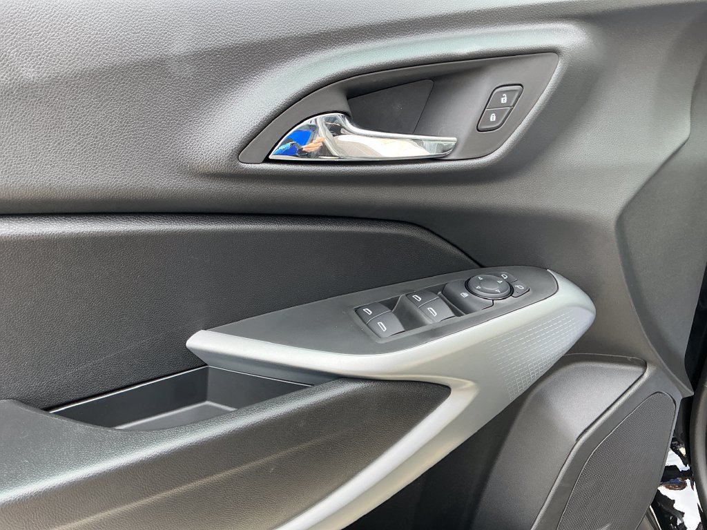 2026 Chevrolet Trax LS - Photo 11
