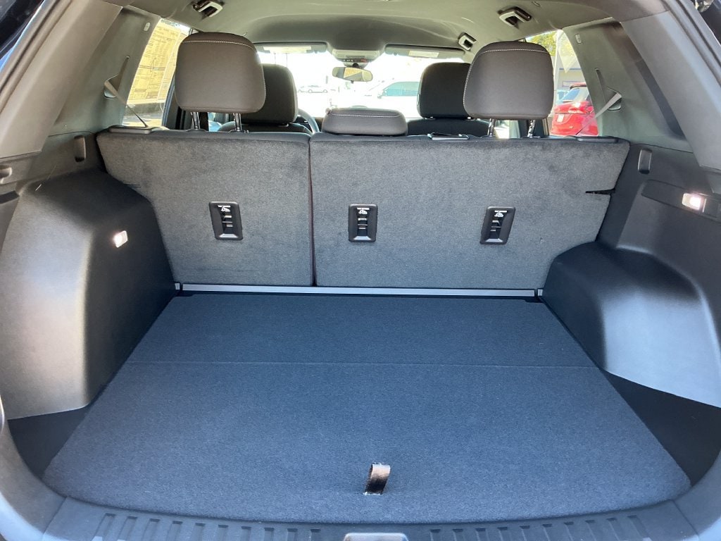 2027 Chevrolet Equinox LT - Photo 22