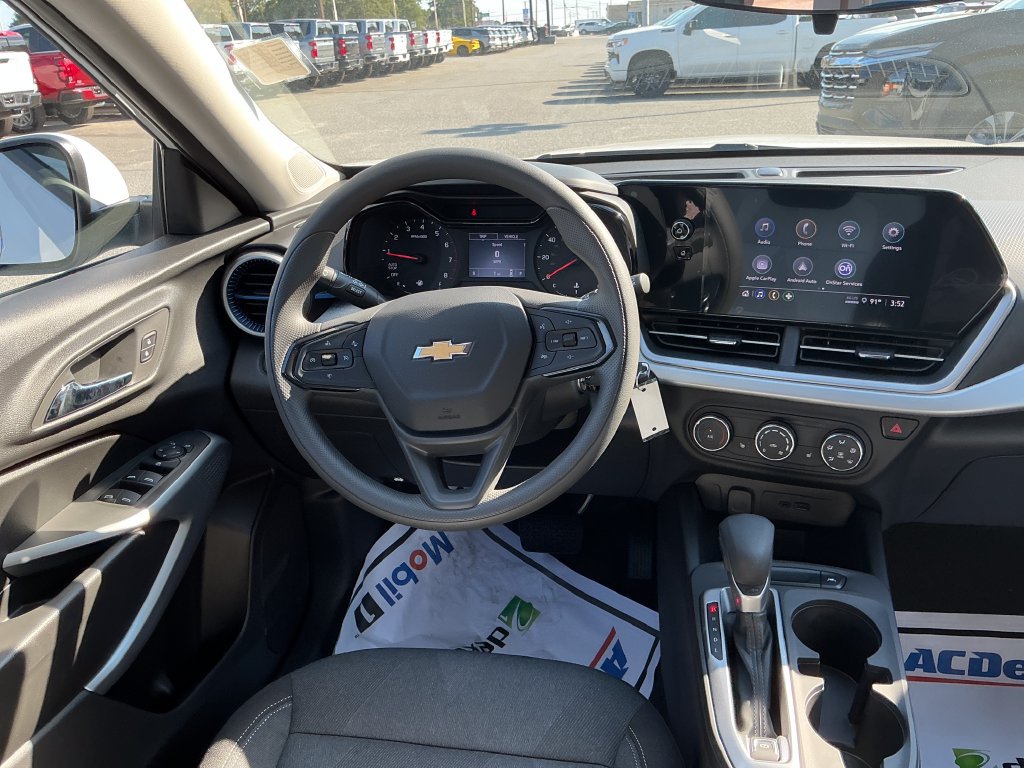 2026 Chevrolet Trax LS - Photo 12