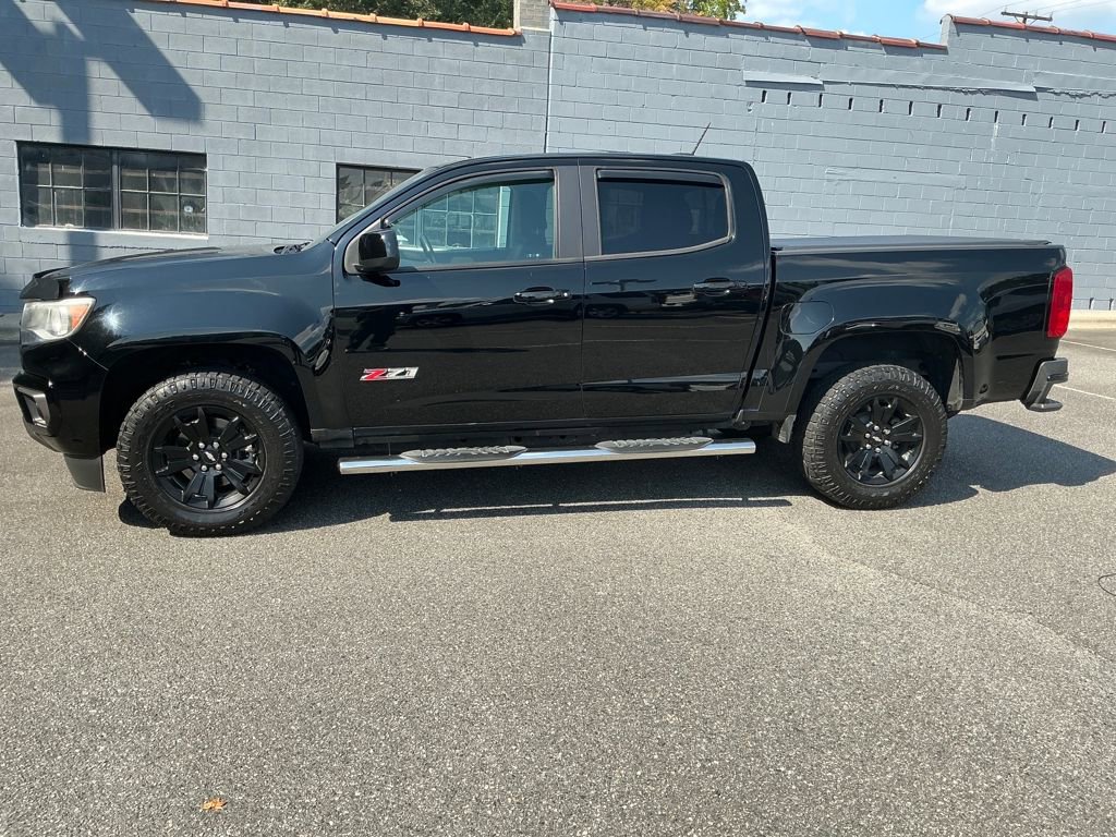 2021 Chevrolet Colorado Z71 photo 2
