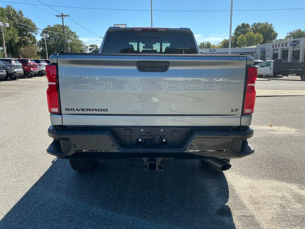 2025 Chevrolet Silverado 2500HD LT Trail Boss photo 4