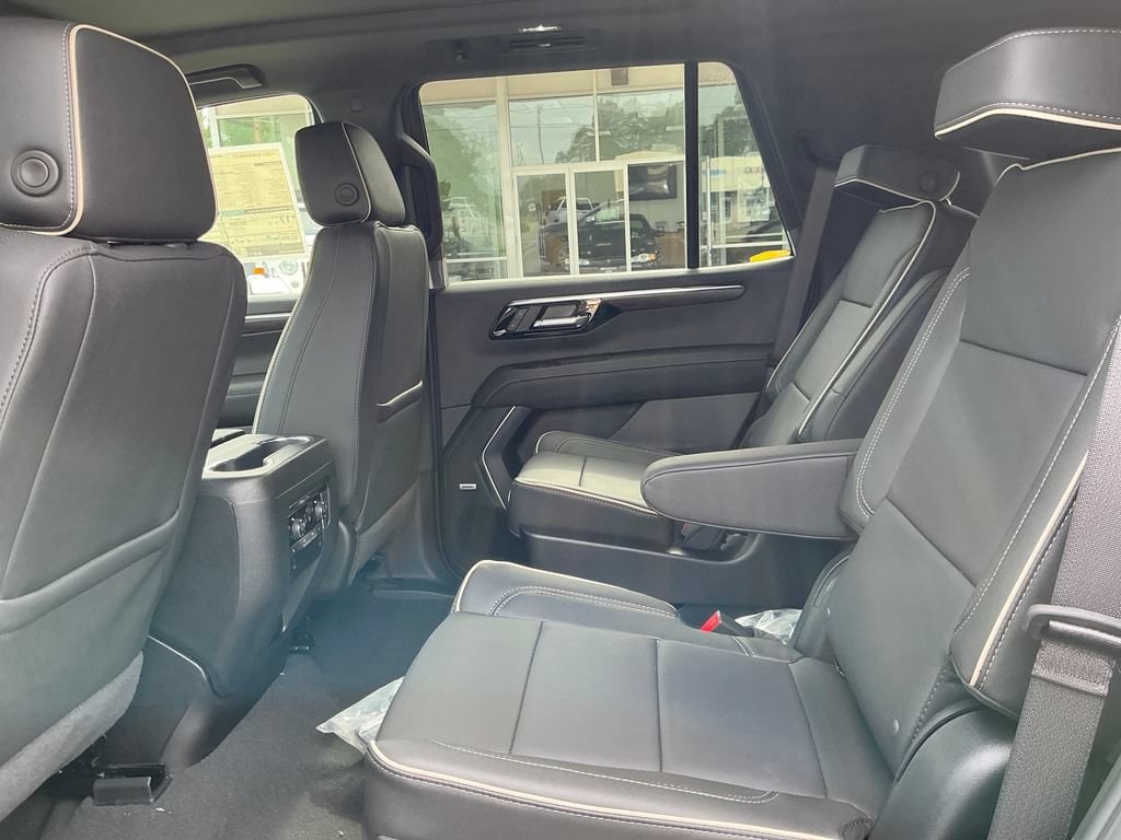 2026 Chevrolet Tahoe Premier - Photo 23