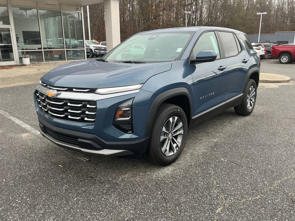 2026 Chevrolet Equinox LT's photo