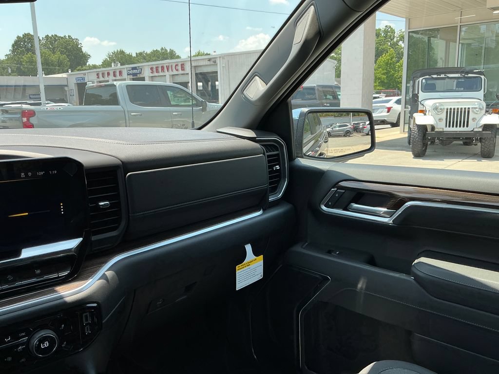 2026 Chevrolet Silverado 1500 LT - Photo 16