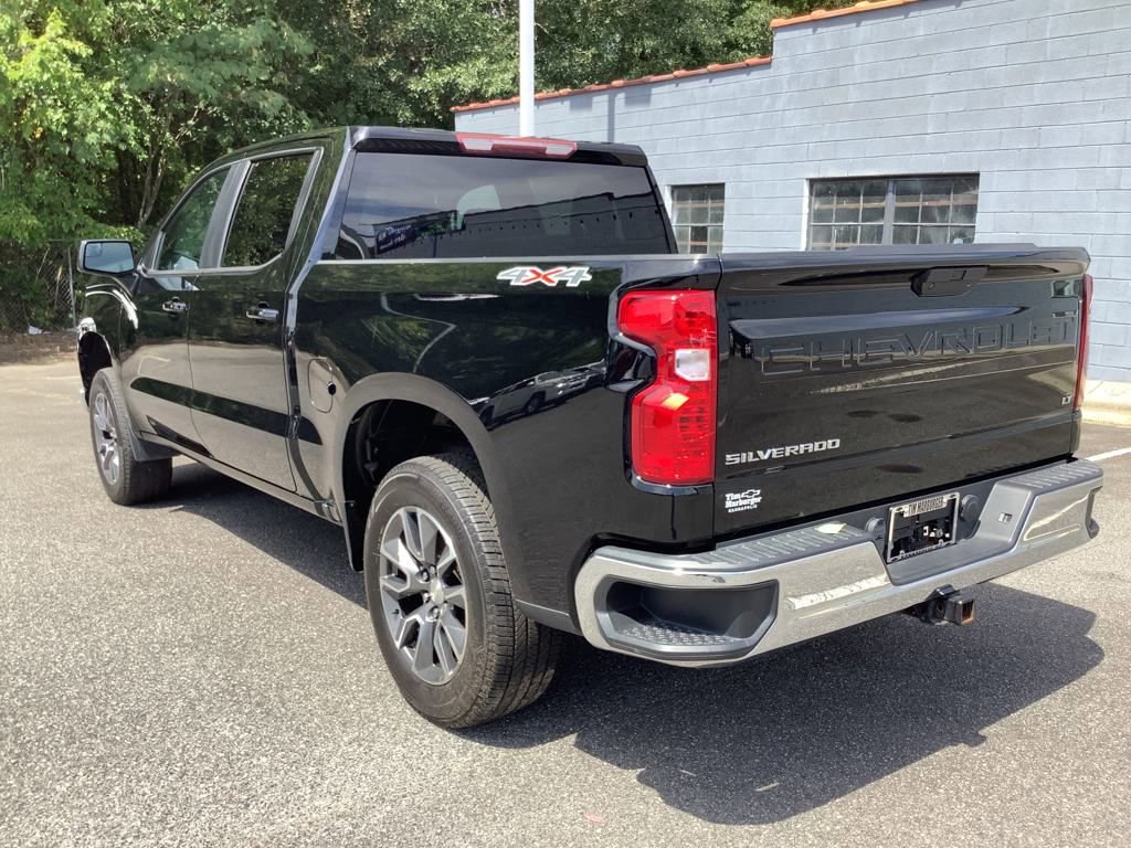 2019 Chevrolet Silverado 1500 LT photo 3