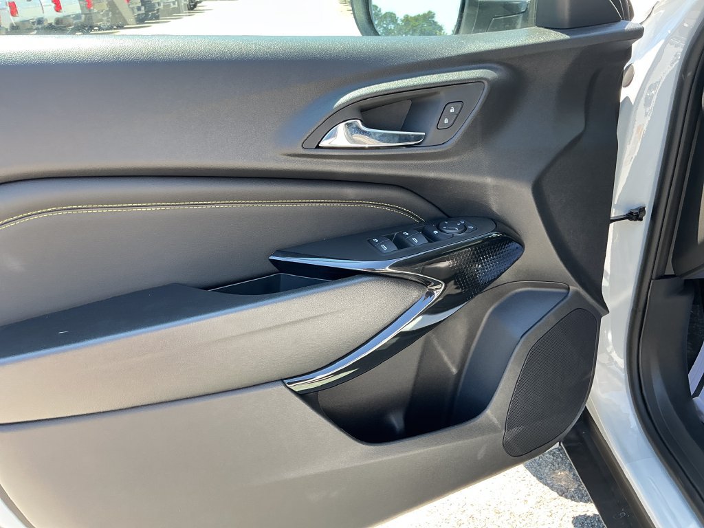 2026 Chevrolet Trax LT - Photo 10