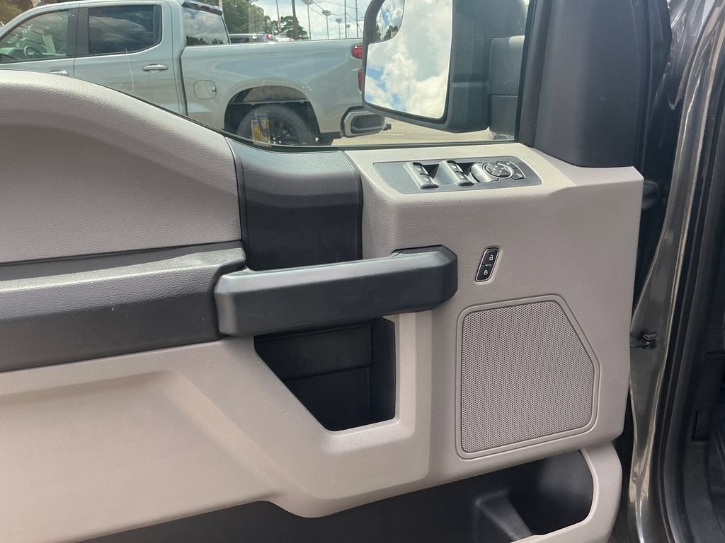 2017 Ford F-150 XL - Photo 10