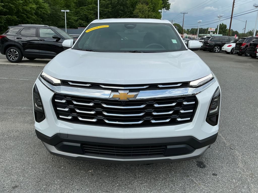 2026 Chevrolet Equinox LT - Photo 8