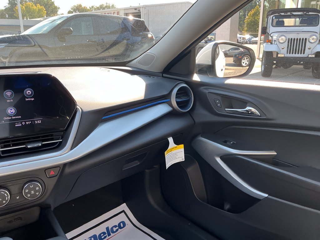 2026 Chevrolet Trax LS - Photo 16