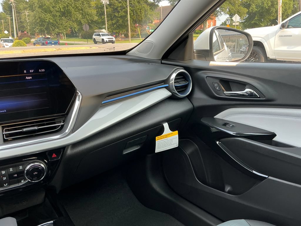 2026 Chevrolet Trax LT - Photo 16