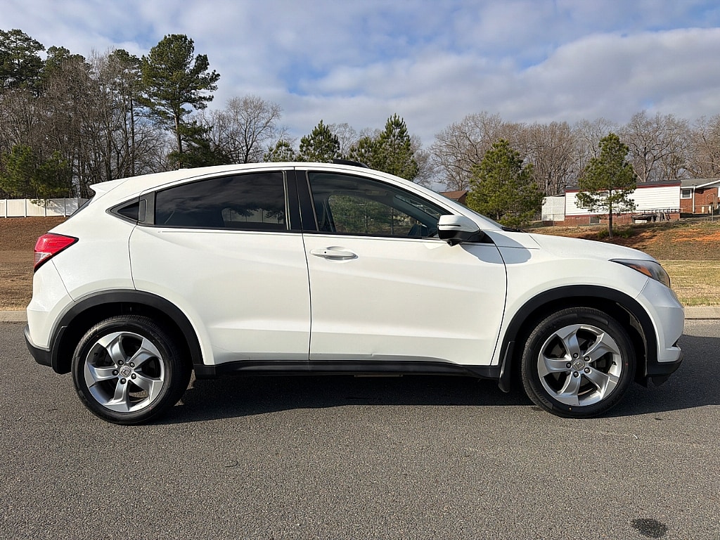 Used 2017 Honda HR-V EX with VIN 3CZRU5H51HM719804 for sale in Albemarle, NC