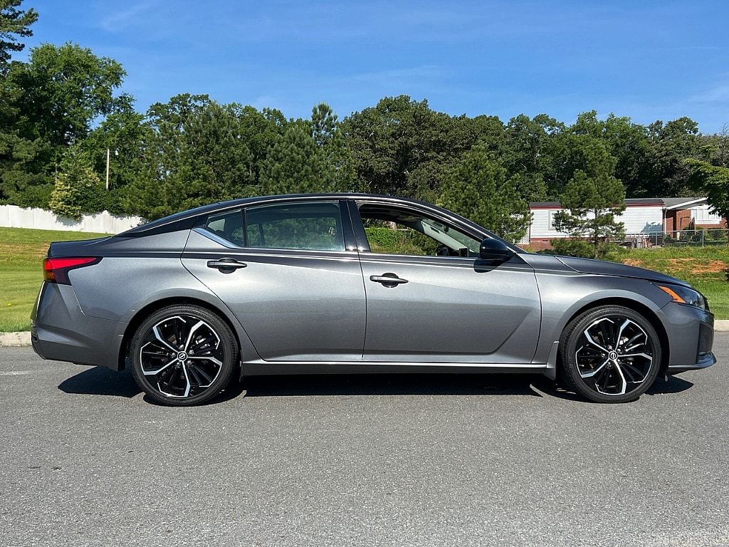 Used 2023 Nissan Altima SR with VIN 1N4BL4CV9PN397385 for sale in Albemarle, NC