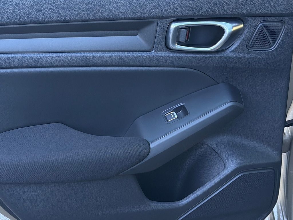 2026 Honda Civic Hatchback Sport - Photo 10