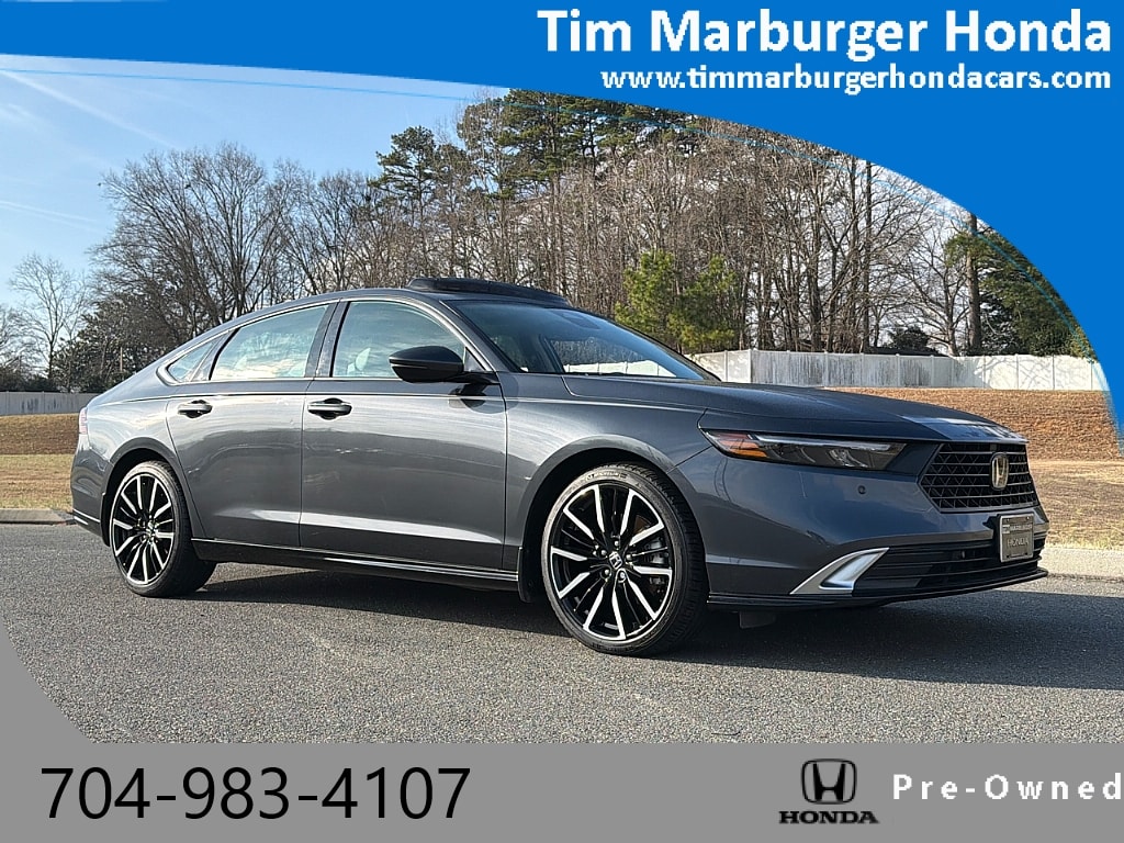 2024 Honda Accord Hybrid Touring's photo