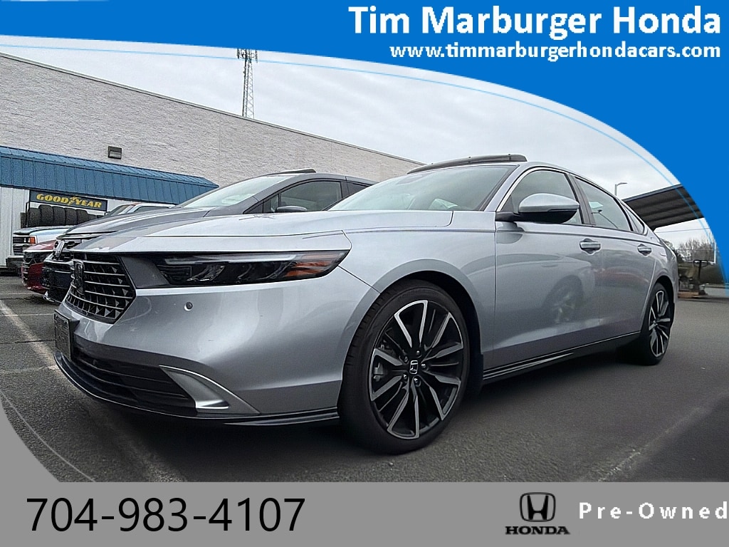 2024 Honda Accord Hybrid Touring's photo