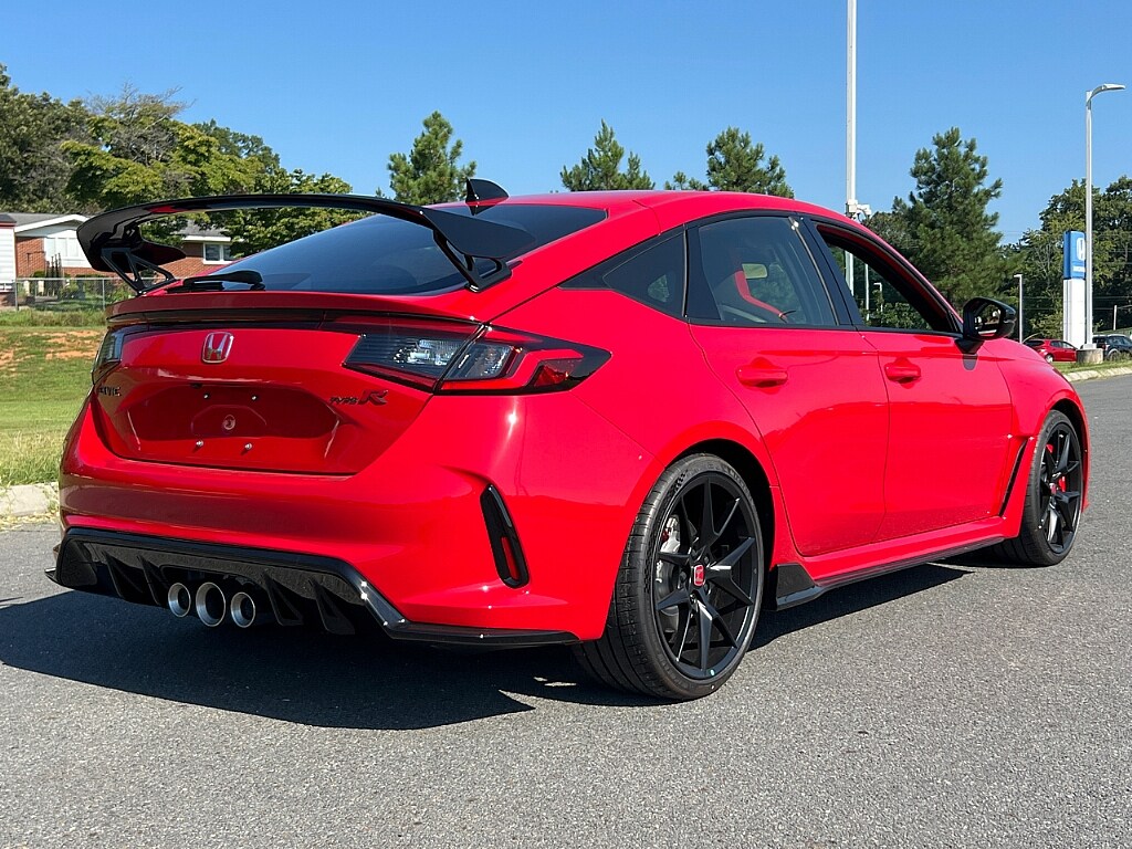 2025 Honda Civic Type R Hatchback photo 3