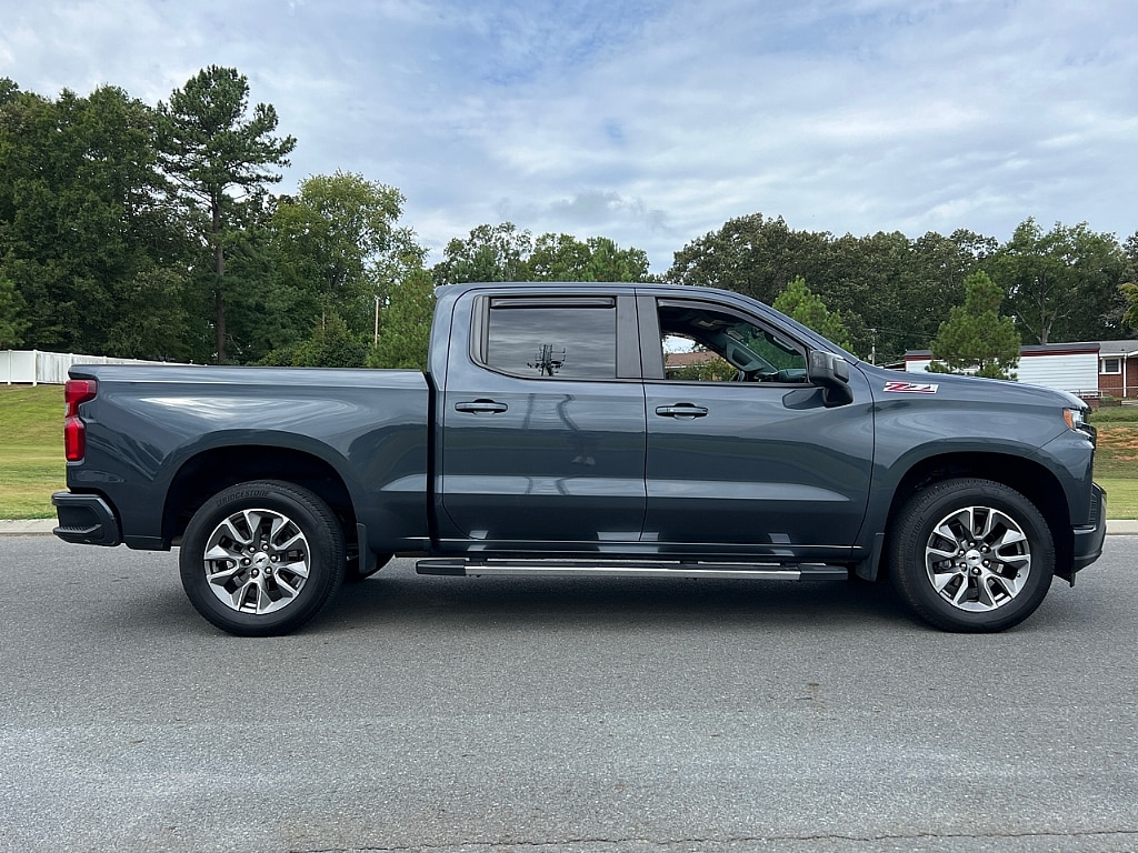 Used 2021 Chevrolet Silverado 1500 RST with VIN 1GCUYEED1MZ440491 for sale in Albemarle, NC