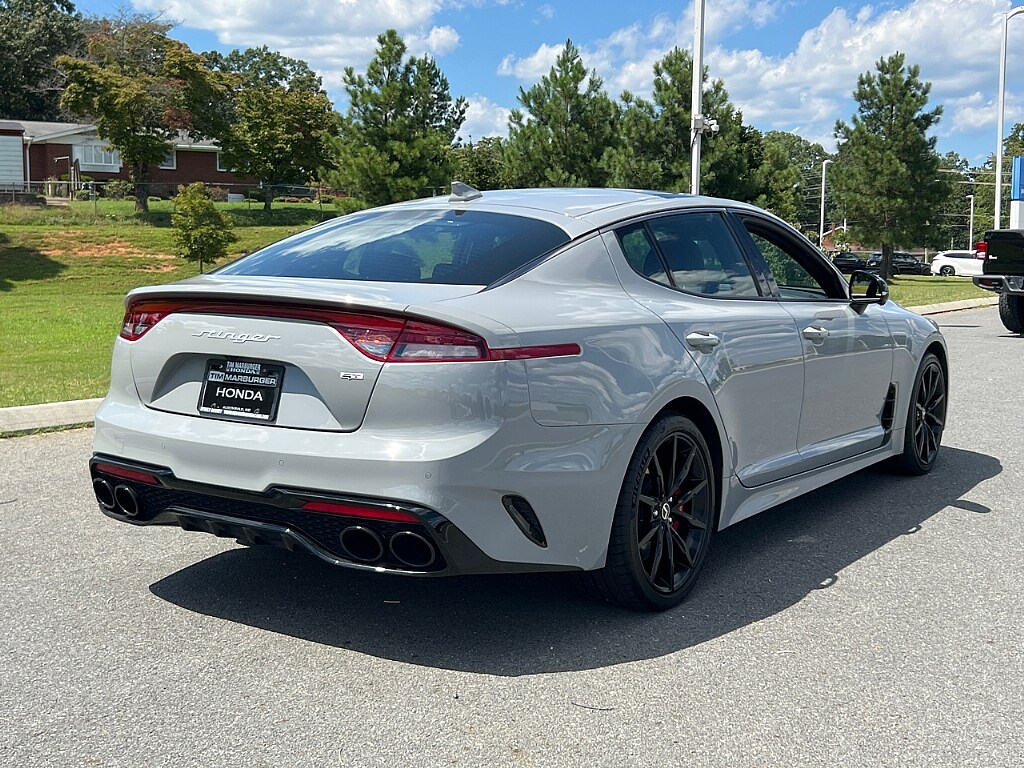 2023 Kia Stinger GT2 photo 3
