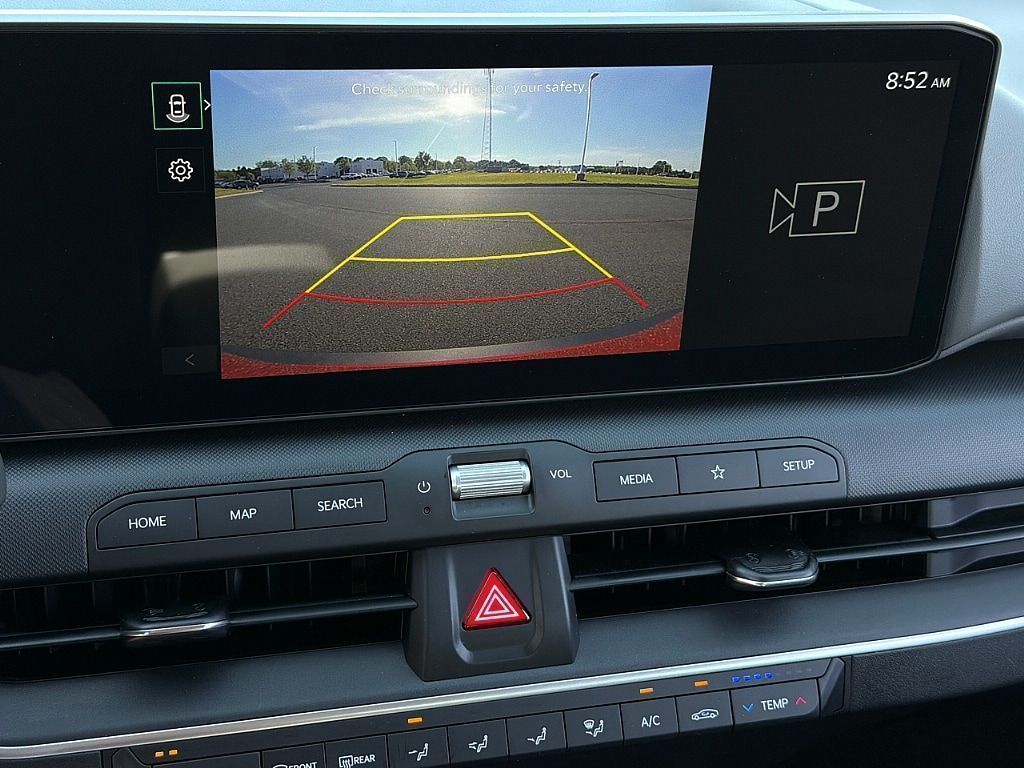 2025 Kia K4 LXS - Photo 12