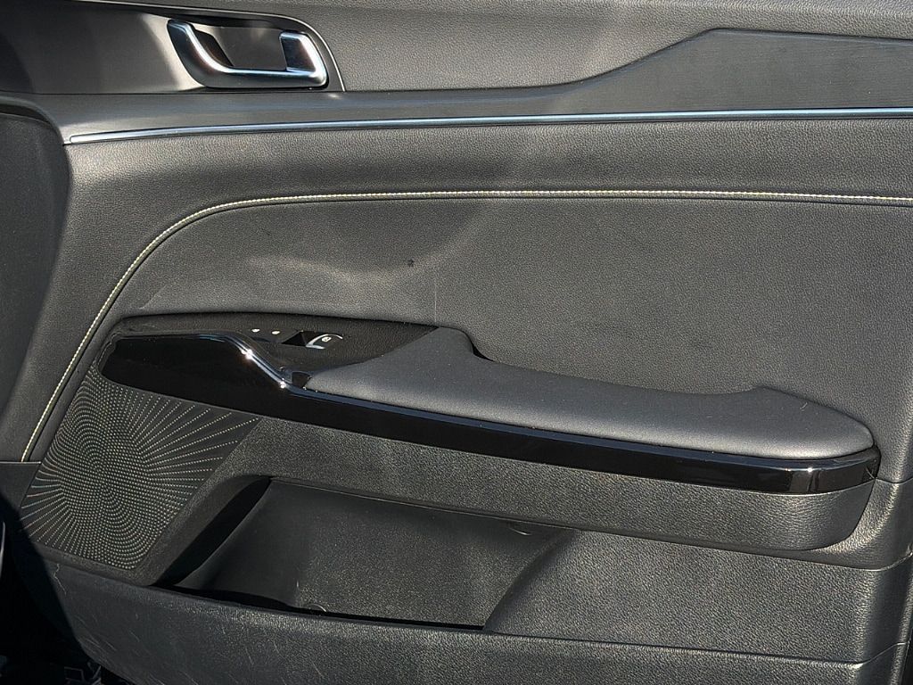 2025 Kia K5 GT-Line - Photo 25