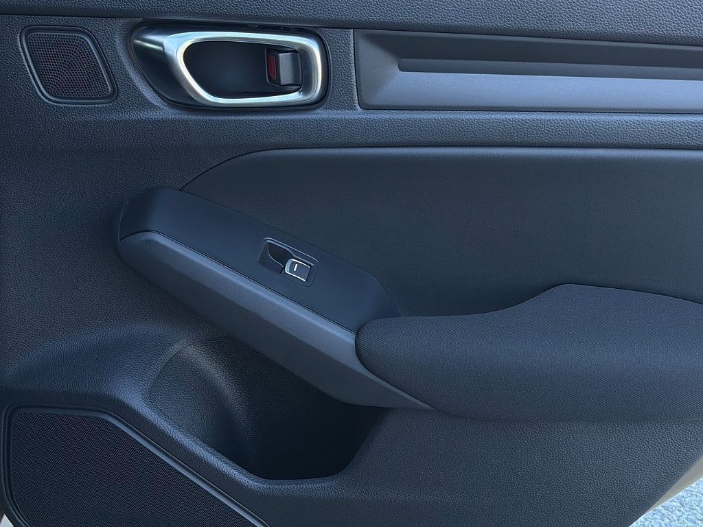 2026 Honda Civic Hatchback Sport - Photo 25