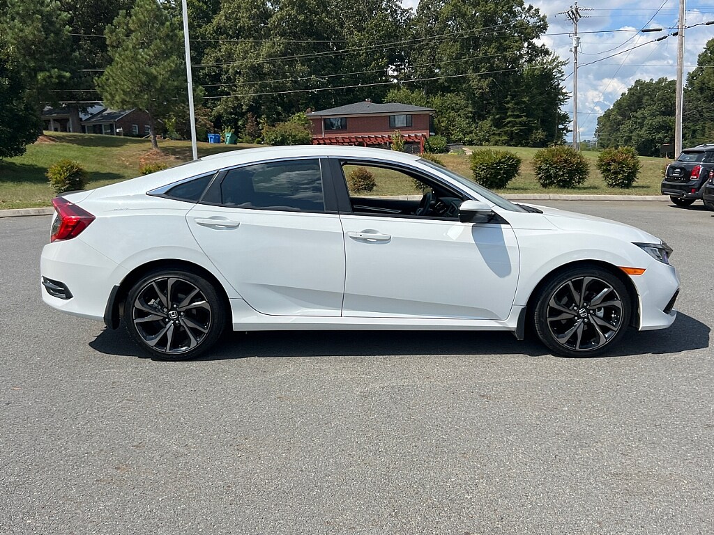 2021 Honda Civic Sport photo 2
