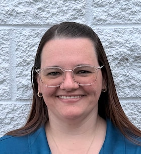 Staff member Tonya Trull from ID_1186e9