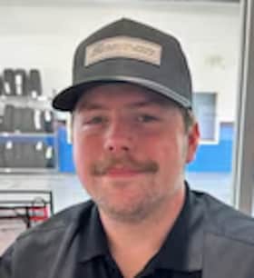 Staff member Doug Perry from ID_829283