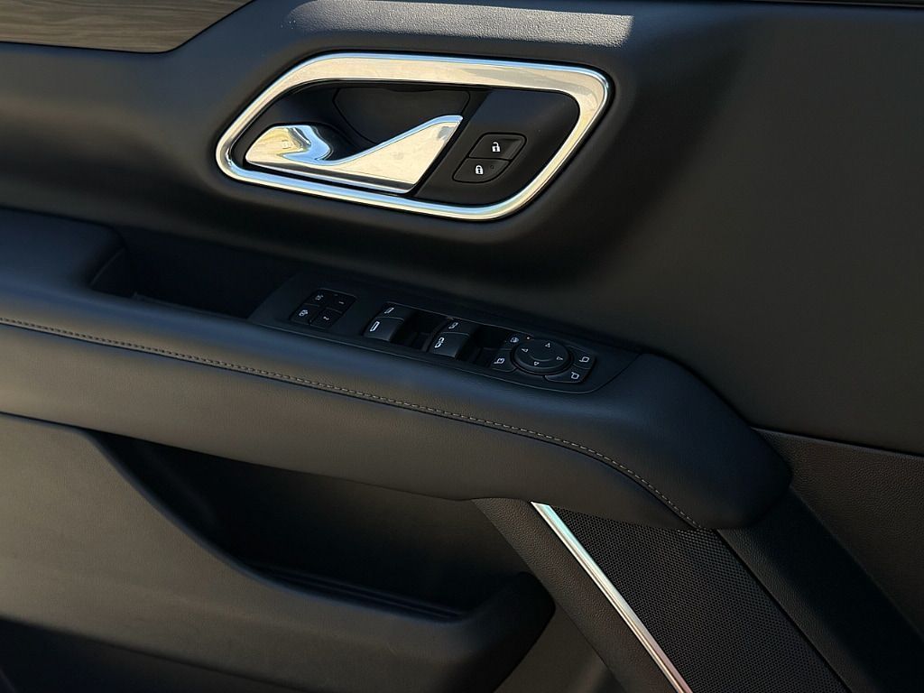 2021 Chevrolet Tahoe Z71 - Photo 15
