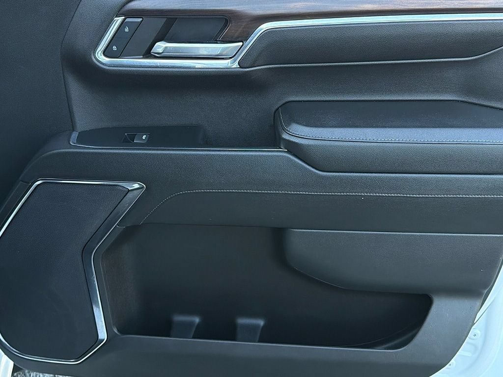 2024 GMC Sierra 1500 SLT - Photo 26