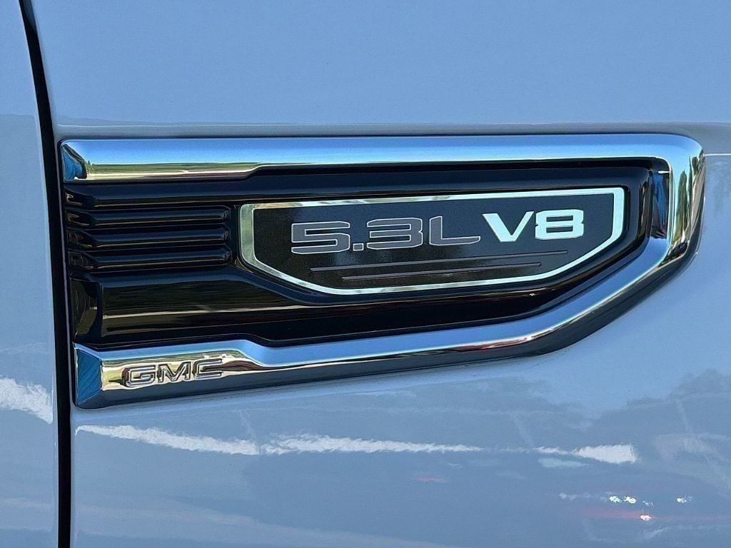 2024 GMC Sierra 1500 SLT - Photo 26