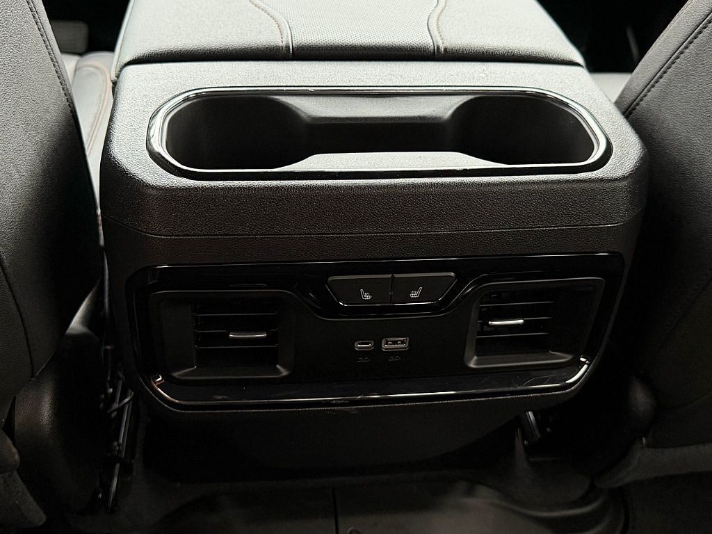 2023 GMC Sierra 1500 AT4 - Photo 11