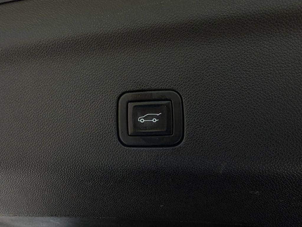 2021 Chevrolet Tahoe Z71 - Photo 9