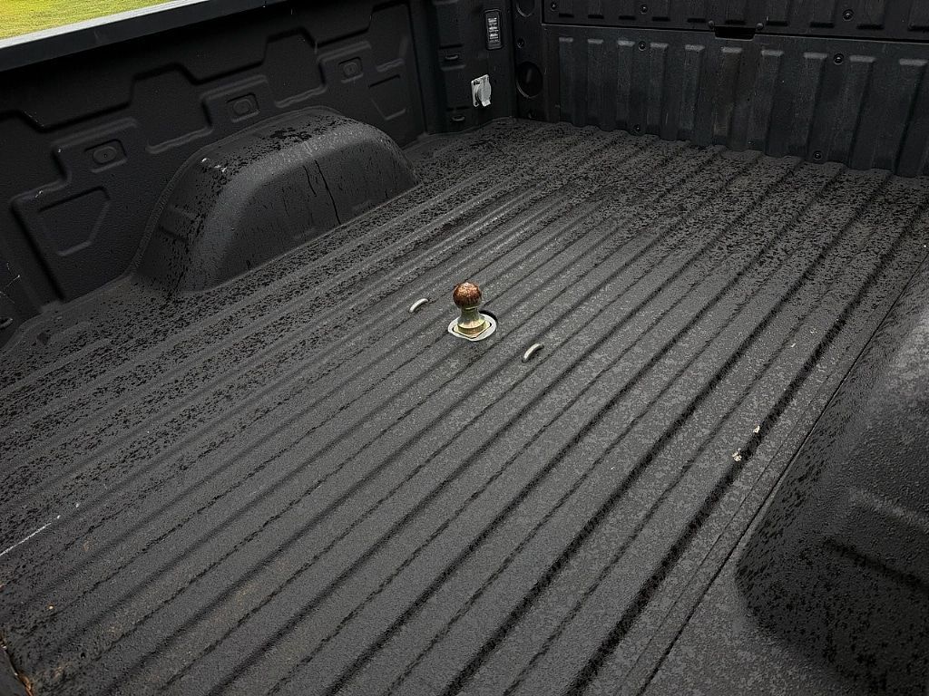 2023 GMC Sierra 1500 AT4 - Photo 9