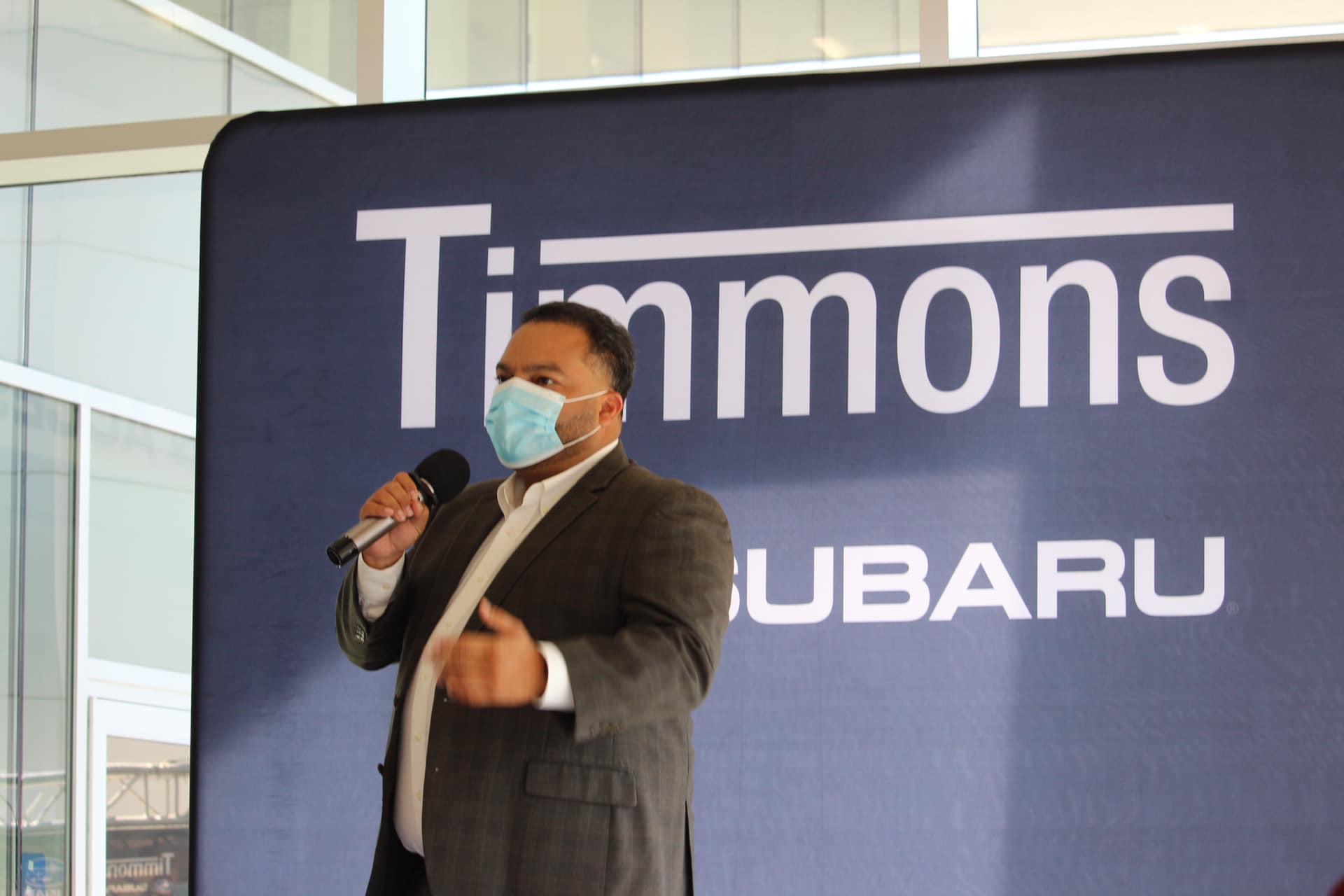Jose Solache from the Lakewood Chamber at the all new Timmons Subaru Grand Opening Ribbon Cutting Event