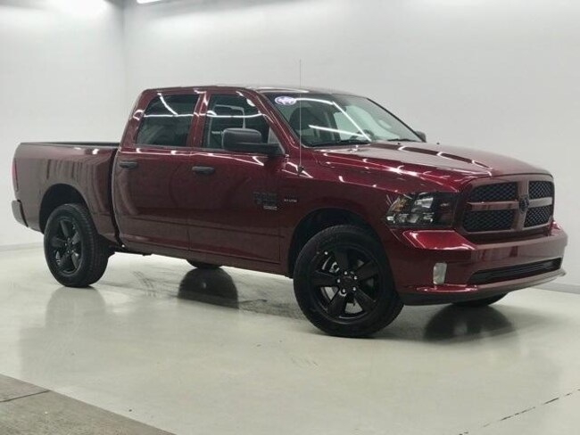 New 2019 Ram 1500 CLASSIC EXPRESS CREW CAB 4X4 5'7 BOX For ...