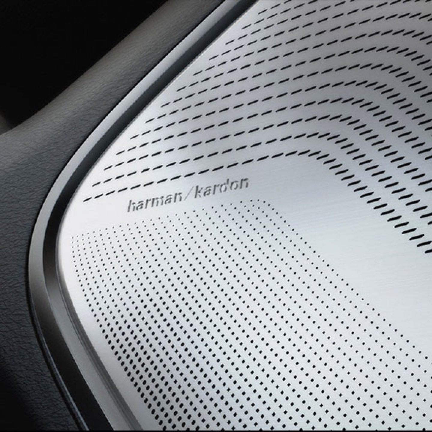 2019 ram harman kardon premium sound system.jpg