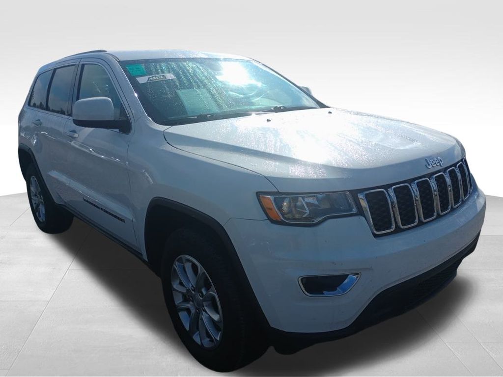 2022 Jeep Cherokee Laredo X photo 3
