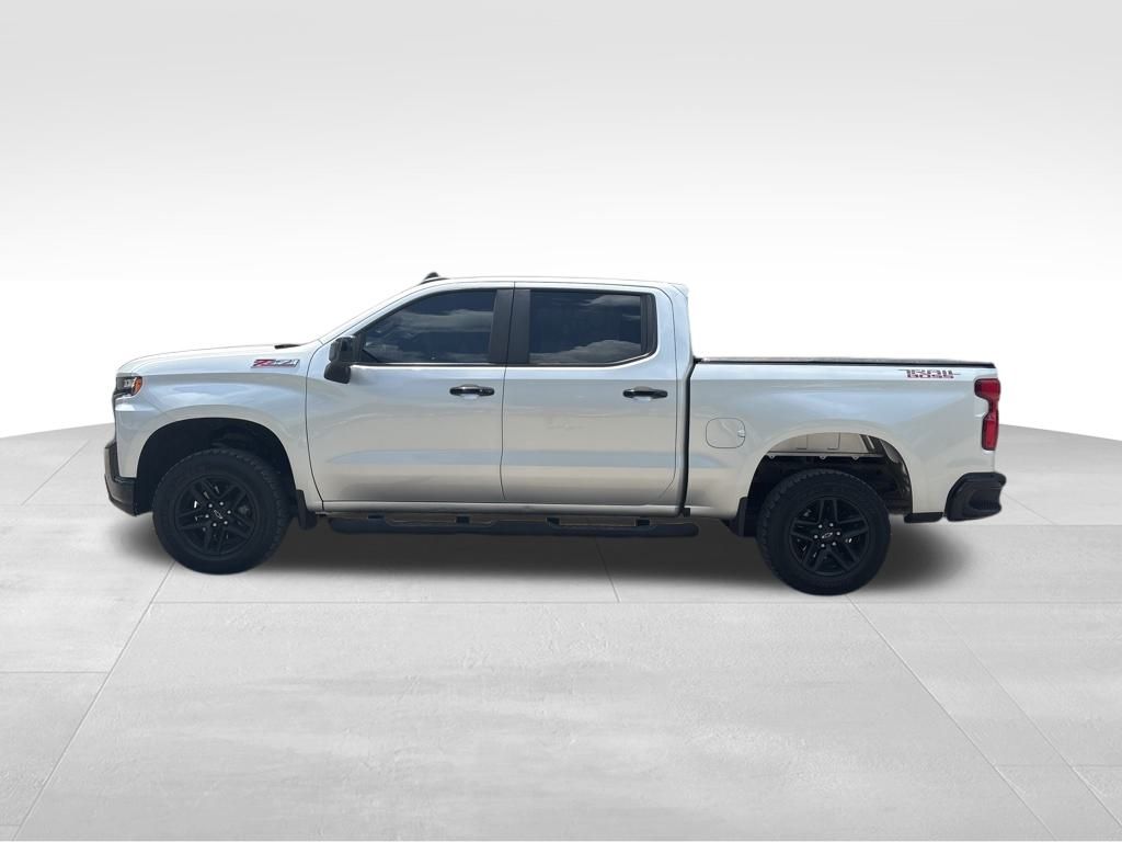 2021 Chevrolet Silverado 1500 LT Trail Boss photo 2