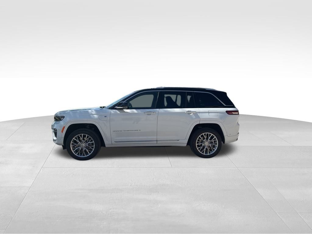 2023 Jeep Cherokee Summit Reserve 4xe photo 2