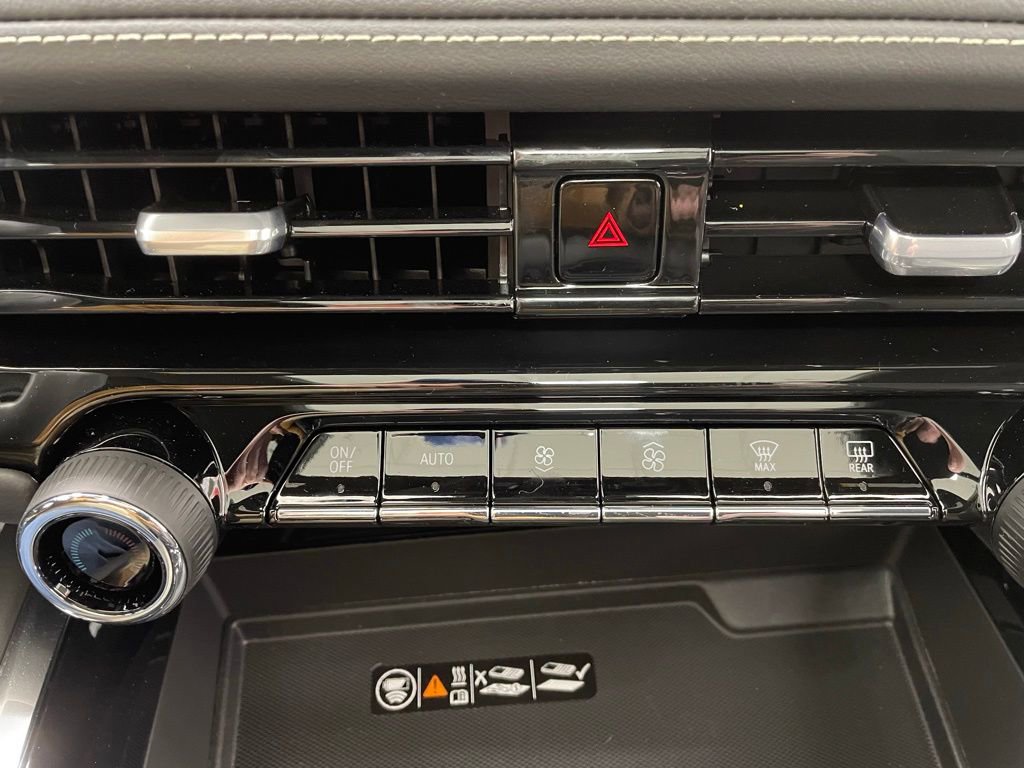 2026 Chevrolet Tahoe Premier - Photo 24