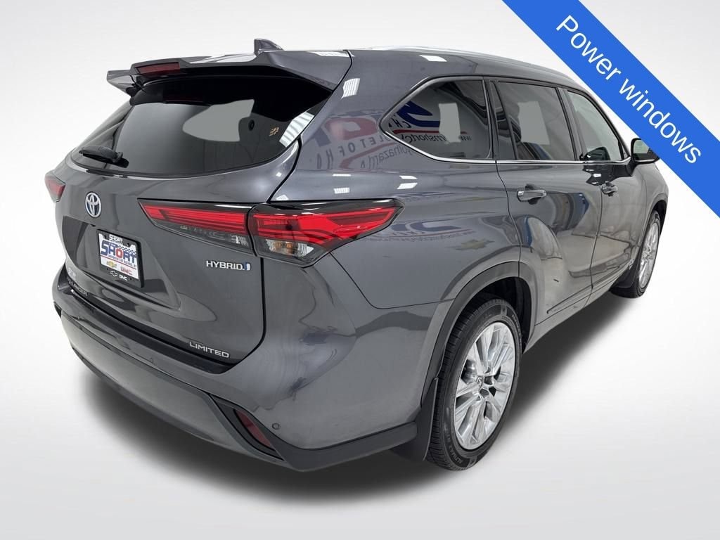 Used 2023 Toyota Highlander Hybrid Limited