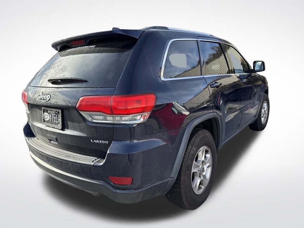 2014 Jeep Grand Cherokee Laredo photo 2