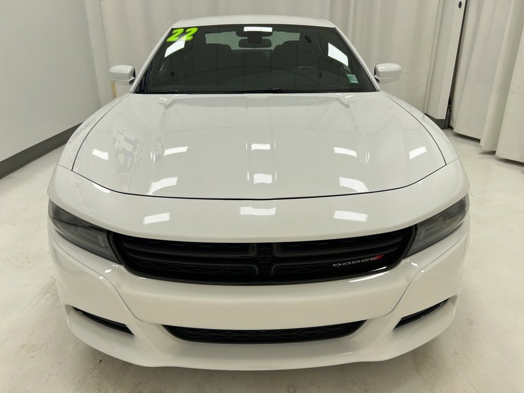 Used 2022 Dodge Charger SXT with VIN 2C3CDXBG3NH239599 for sale in Hazard, KY