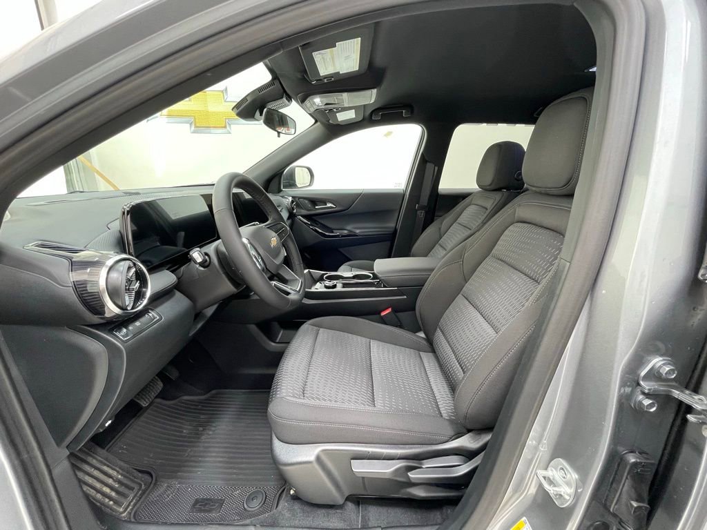 2026 Chevrolet Equinox LT - Photo 11