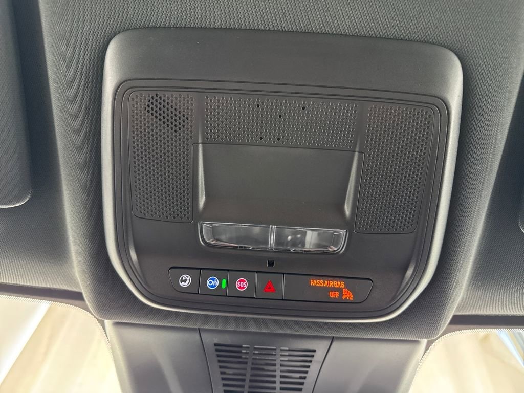 2026 Chevrolet Blazer EV LT - Photo 32